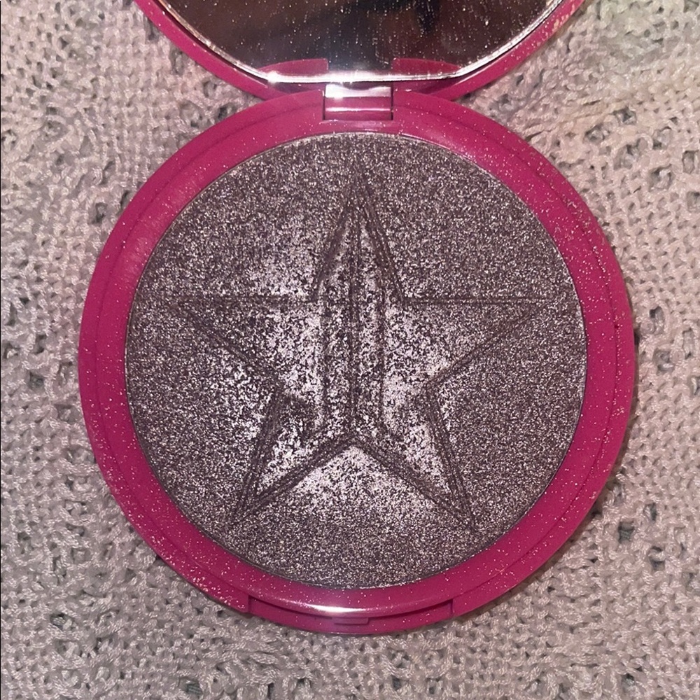 Skin frost - Jeffree Star